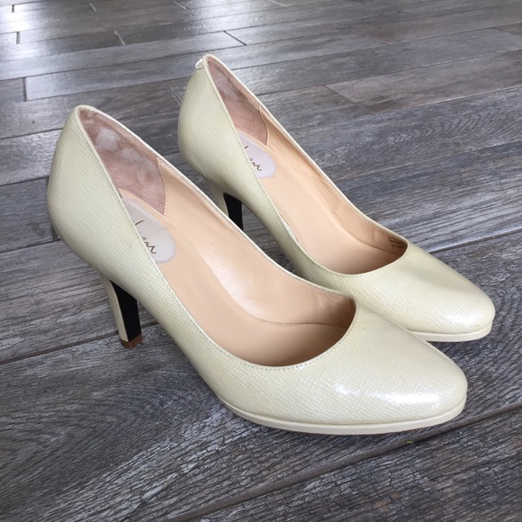 Cole Haan Shoes - Womens Nik Air Cole Haan Ivory Heels/ Pumps 8.5B